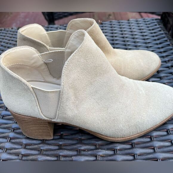 Zara Light Beige/Cream Suede Ankle Booties, Elastic Side Inserts Size 38 - Picture 7 of 13